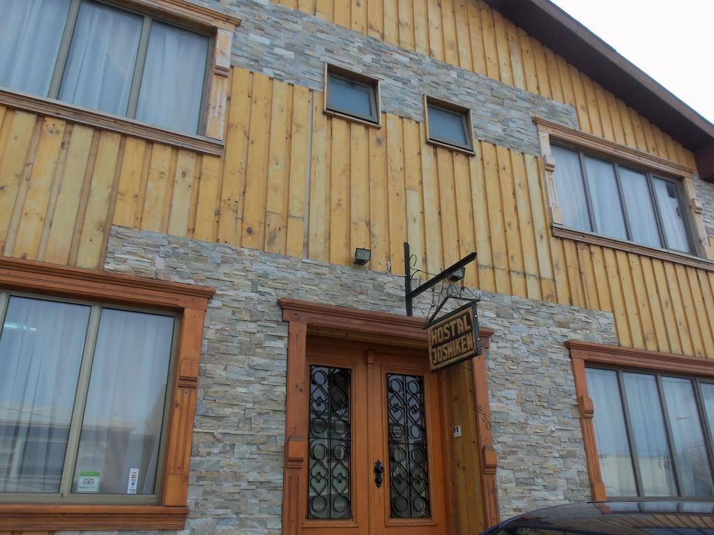 Hostal Joshiken Punta Arenas Exterior photo